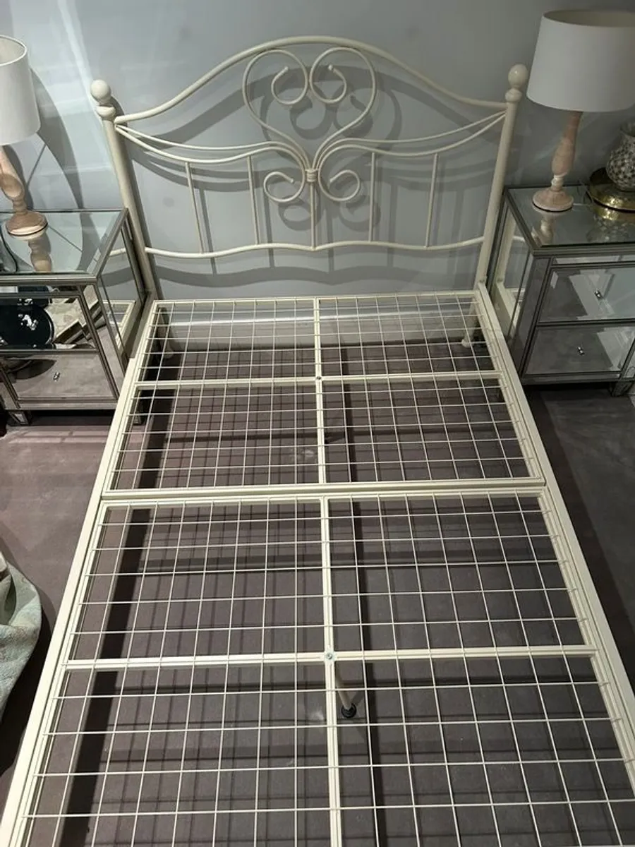 Metal Bed frame - Image 1
