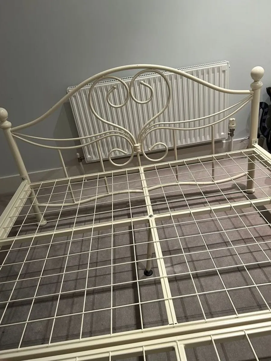 Metal Bed frame - Image 2