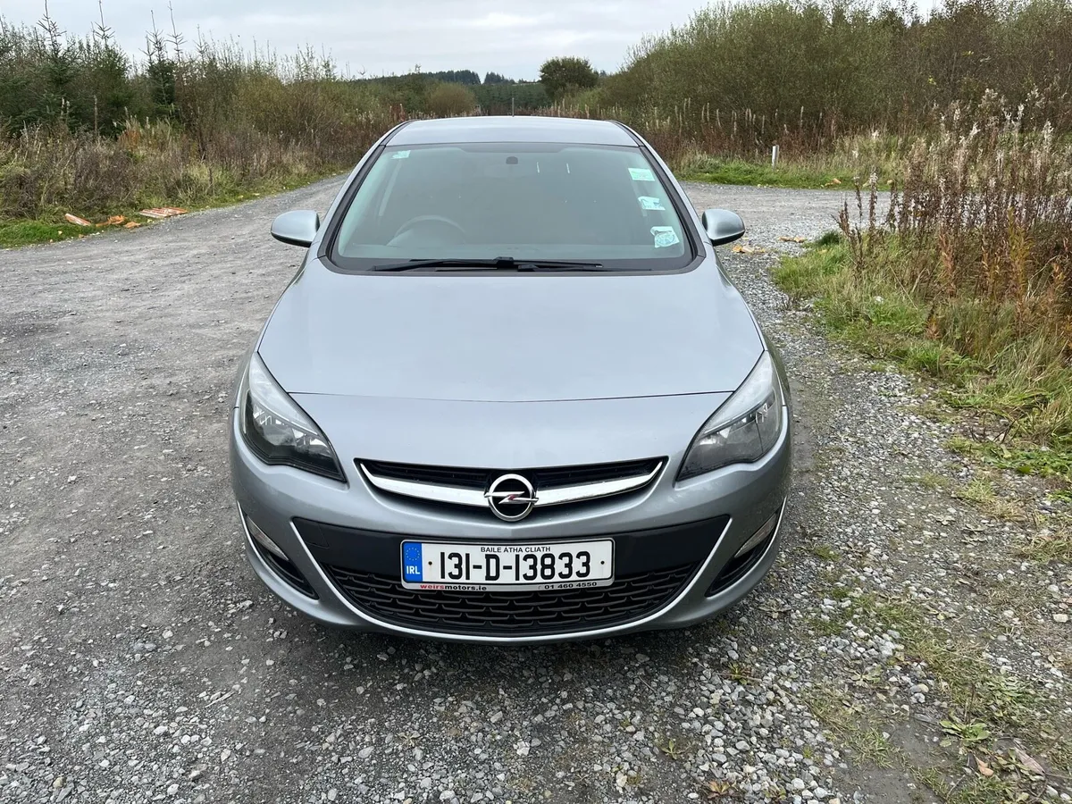Opel Astra - Image 1