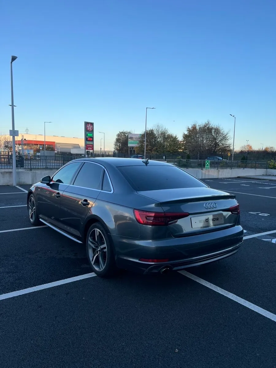 Audi A4 2016 - Image 4