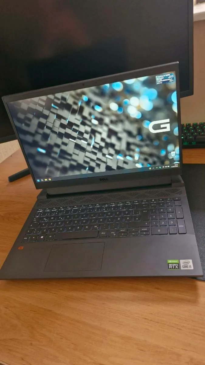 Dell G15 gaming laptop - Image 2