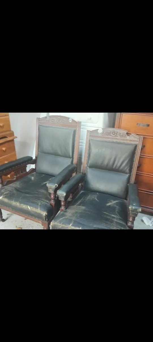 Vintage victorian chairs x 2 - Image 1