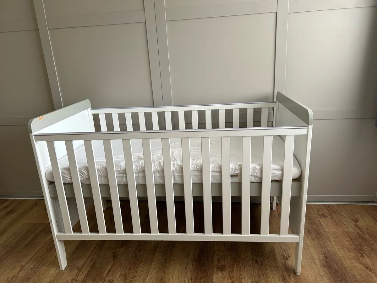 Tutti Bambini Cot - Image 2