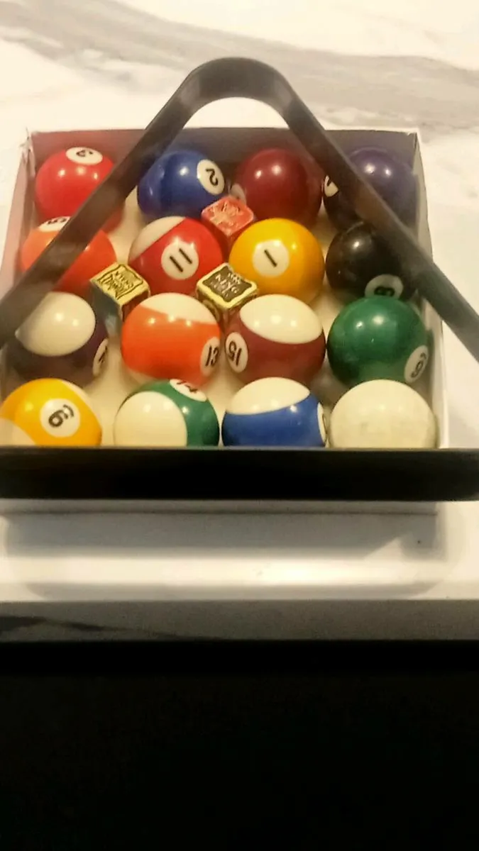 Pool table - Image 3