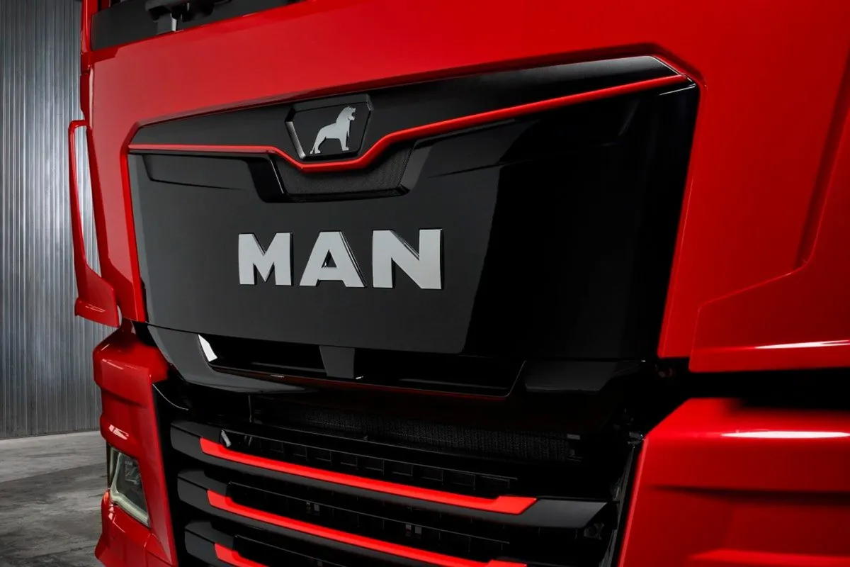 MAN TGX MAN 4x2 Truck Tractor - Image 2
