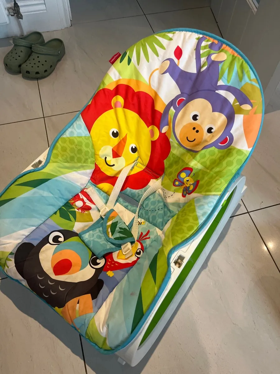 Baby rocking chair - Image 1