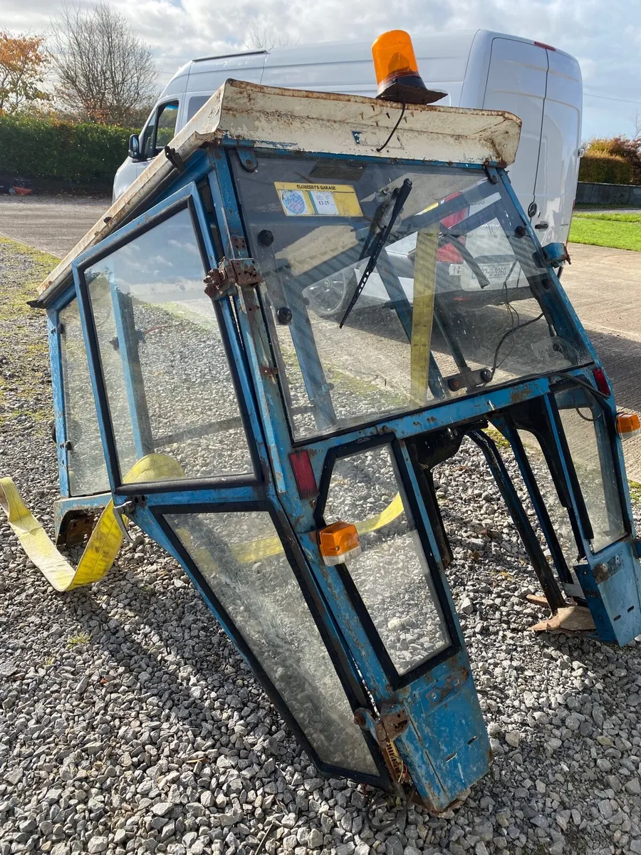 Ford  3600 Tractor cab