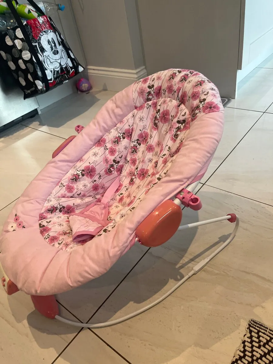 Baby bouncy chair - Image 2