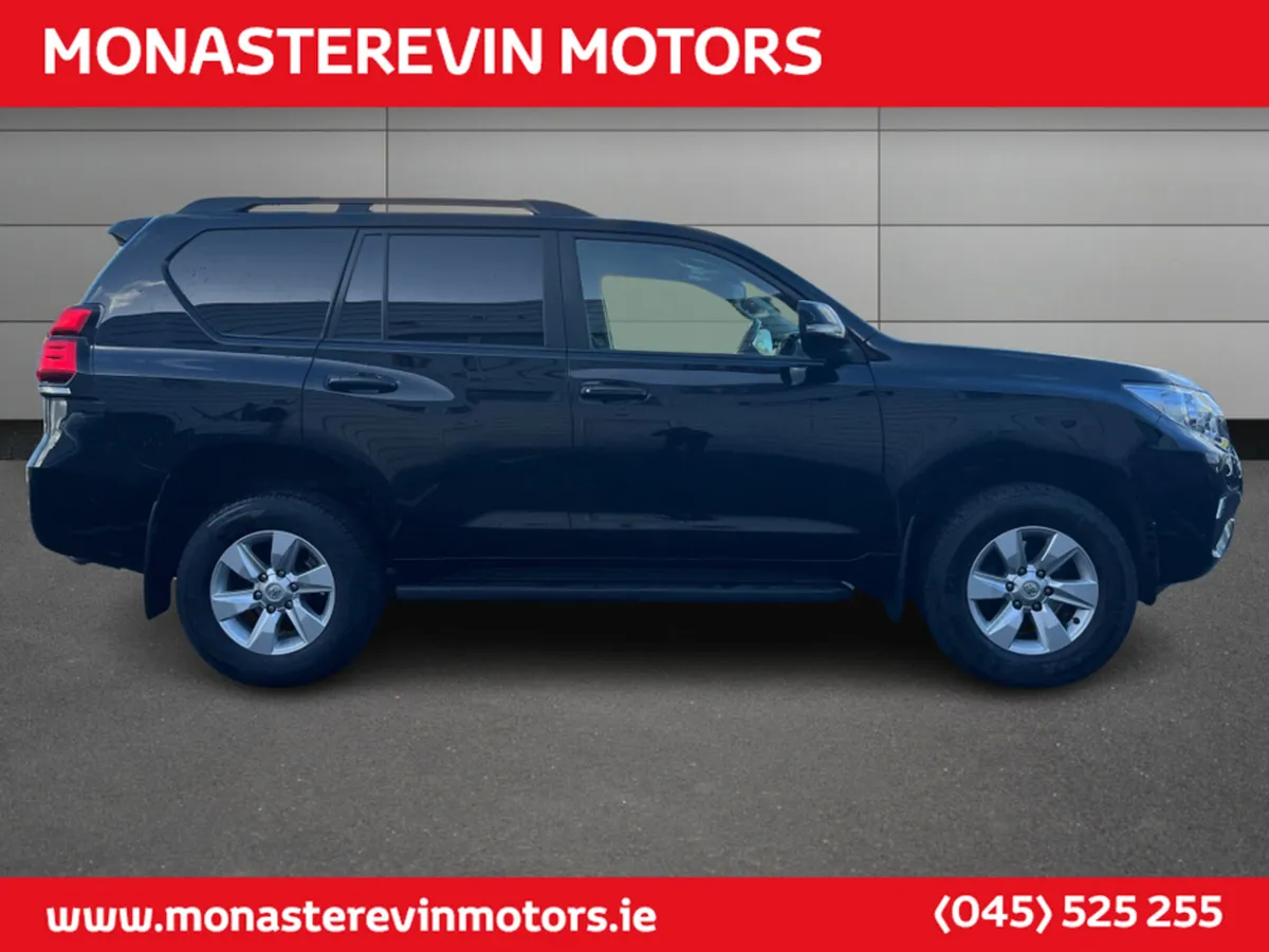 Toyota Land Cruiser LAND CRU CRUISER LWB C LC COMM - Image 3