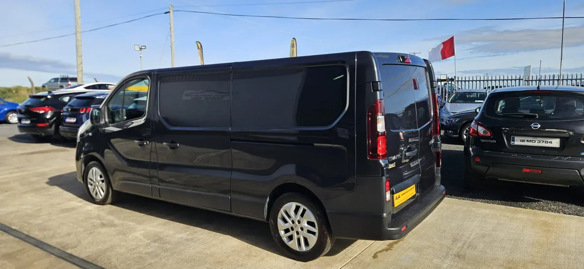Renault Trafic 2021 SPORT - Image 4