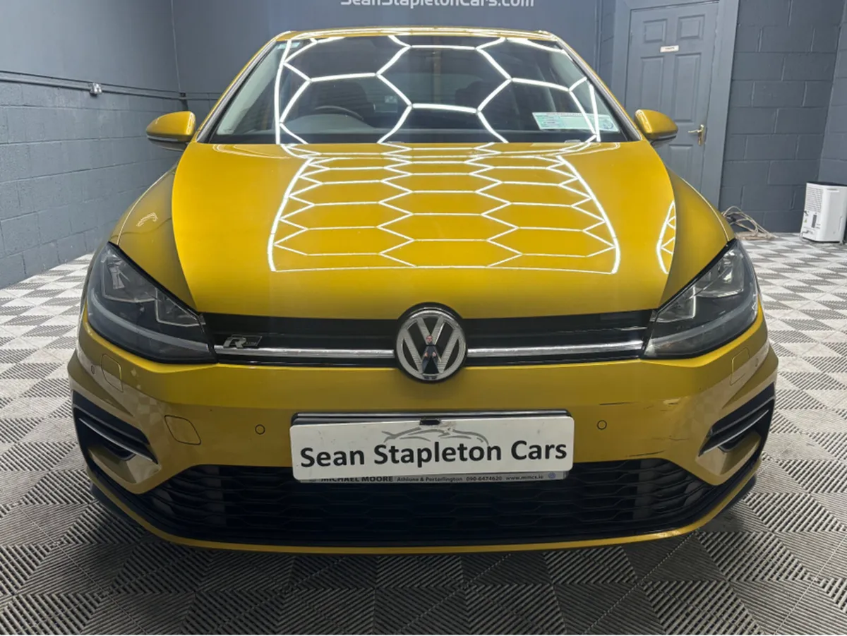 Volkswagen Golf RLINE 2.0 TDI MANUAL 6SPEED FWD 15 - Image 2