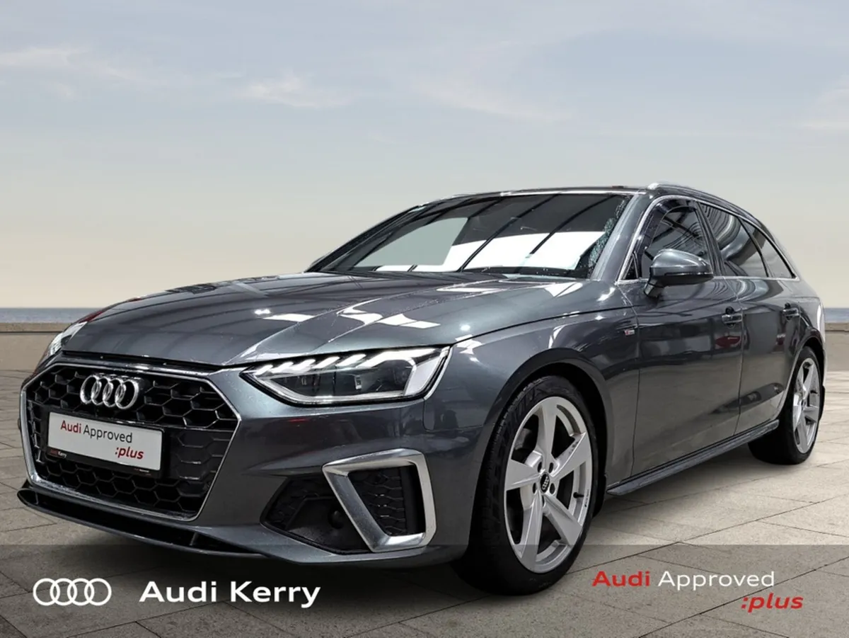 Audi A4 AVANT 35 TDI 163BHP S-T S LINE 4DR AUTOMAT - Image 3