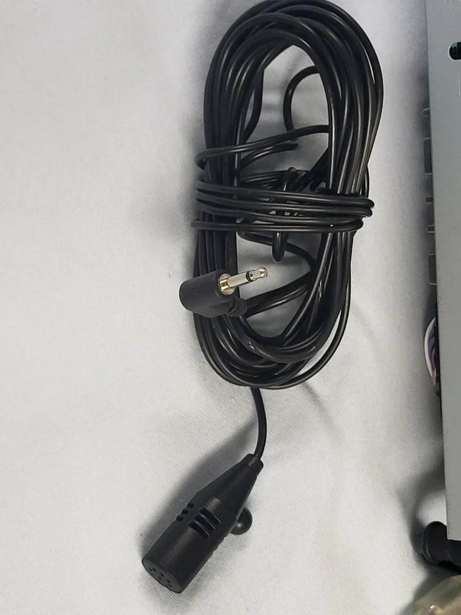 Pioneer Car Stereo - Image 3