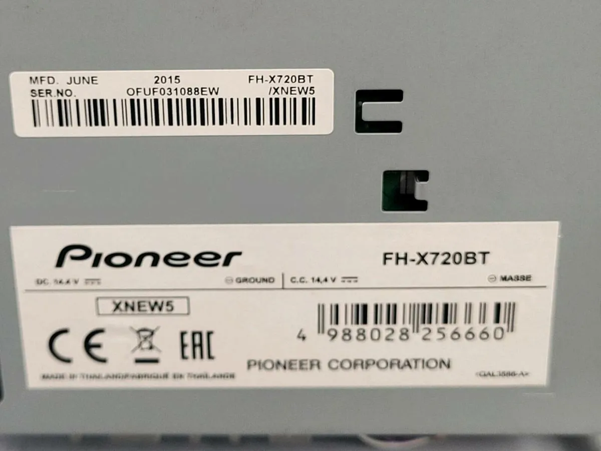Pioneer Car Stereo - Image 4