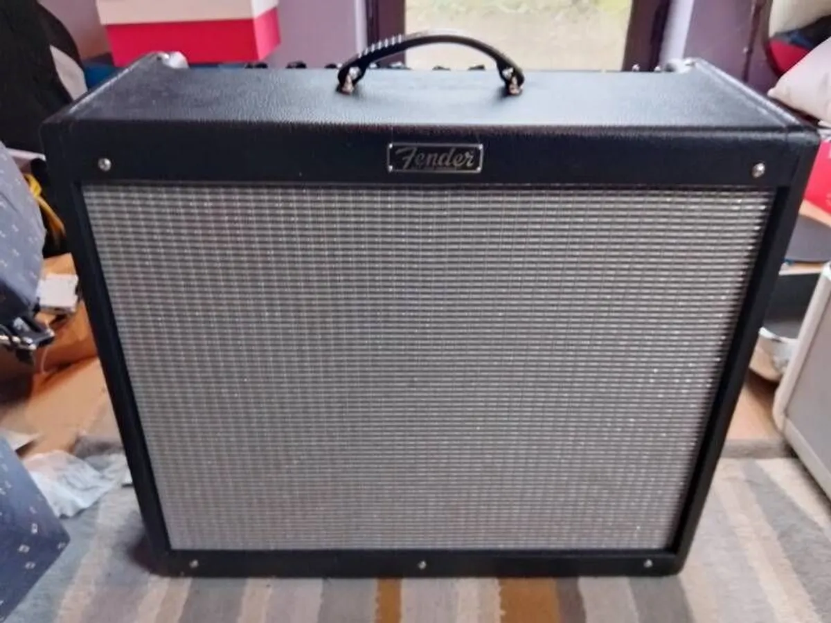 Fender Strat, Amp Hot Rod De Ville , Strymon, Bloefeld, Boss, RD9 - Image 4