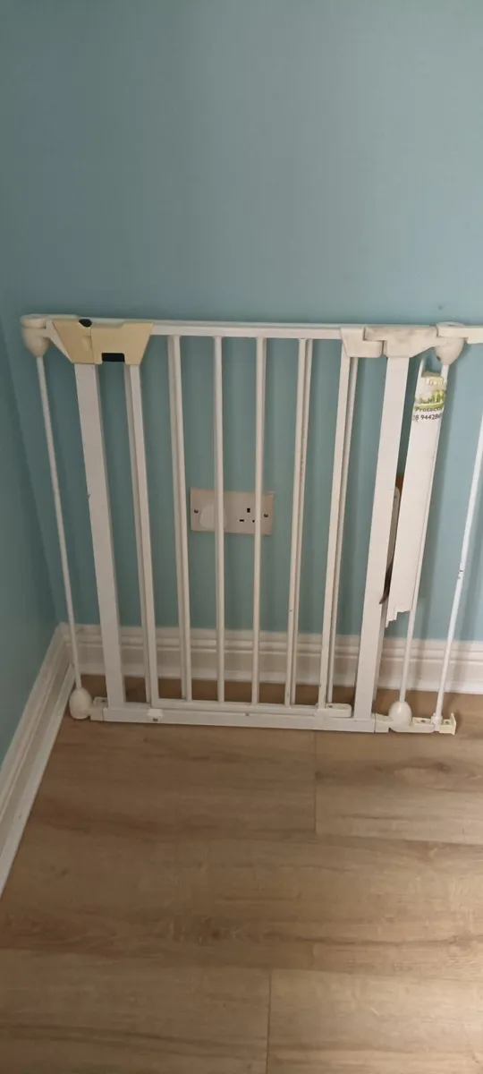 Safely gate - Image 1