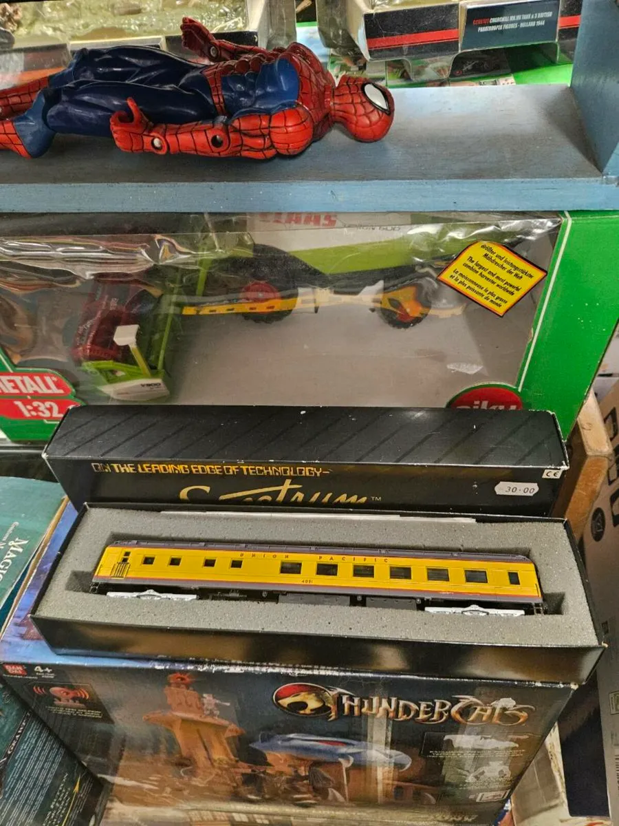 Hornby Bachmann Ho Scale American Carraige