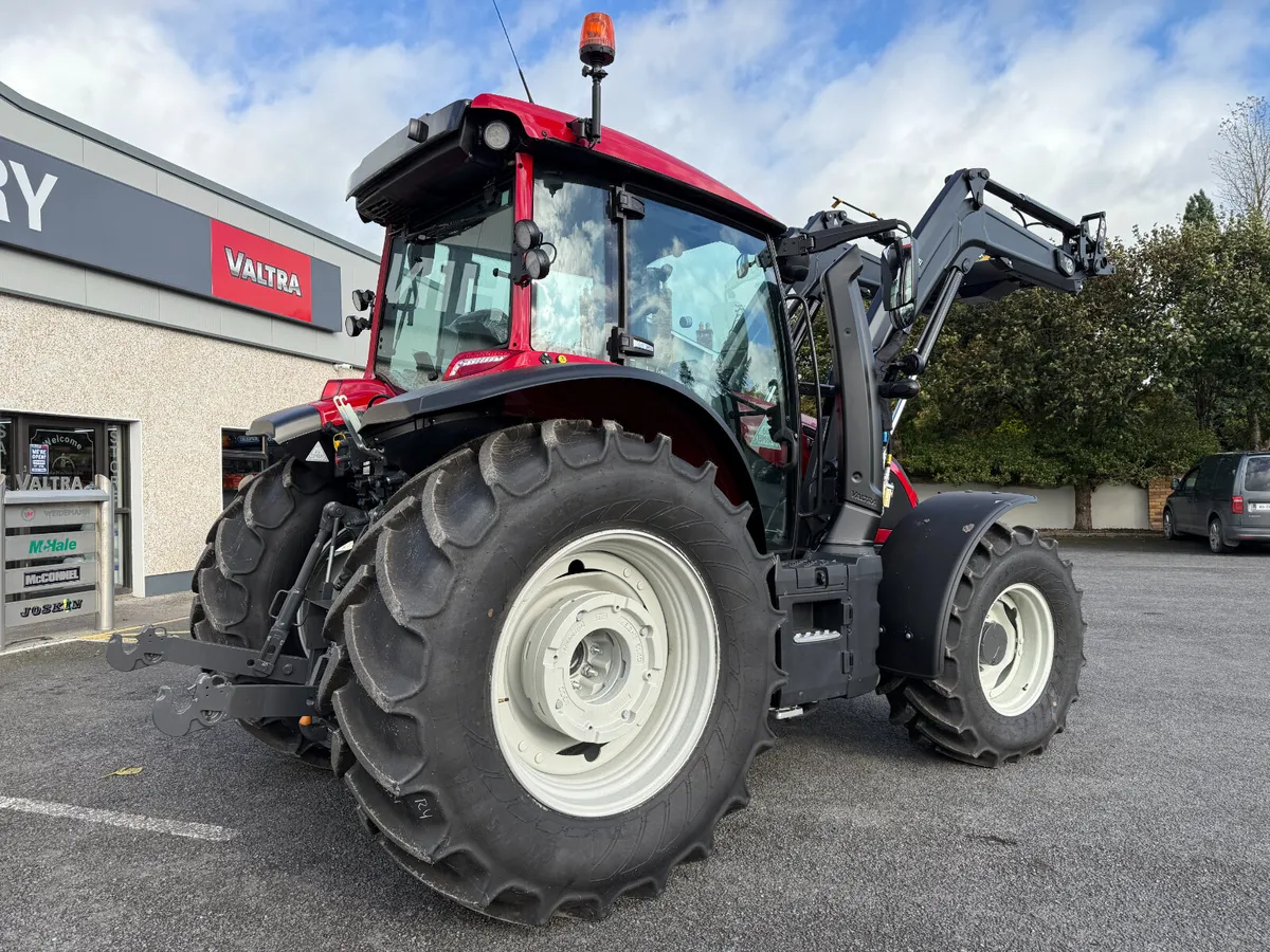 The Valtra G115 Tractor - A CLASS OF ITS OWN ! - Image 4