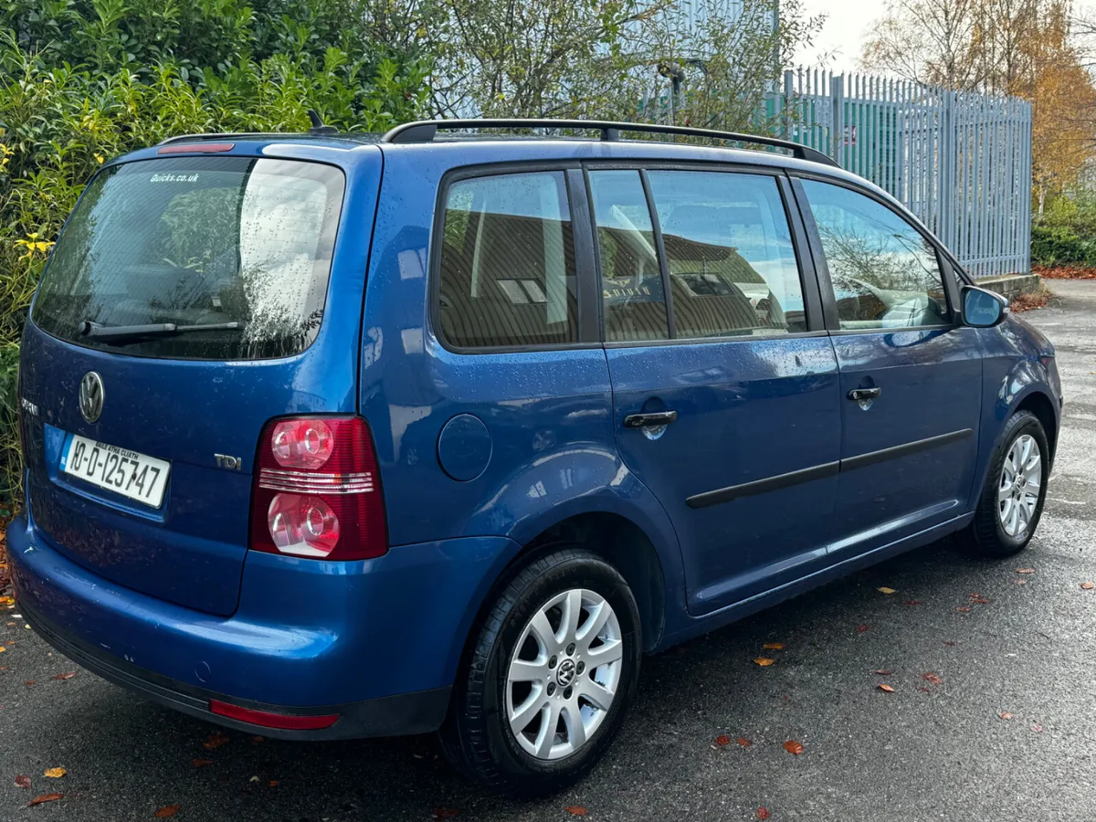 Volkswagen Touran 7 seater - Image 3