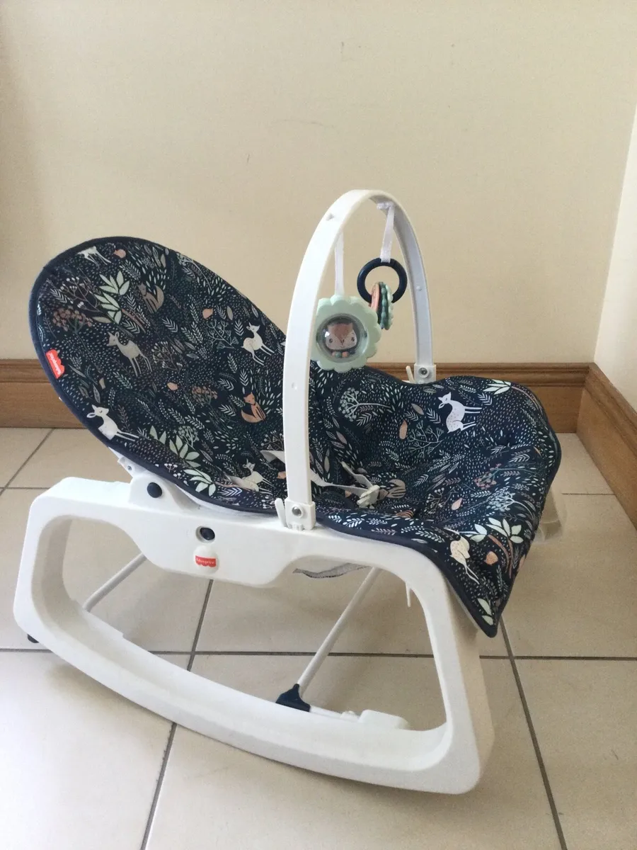 Beautiful Toddler rocker chair - Fisher Price - Image 4