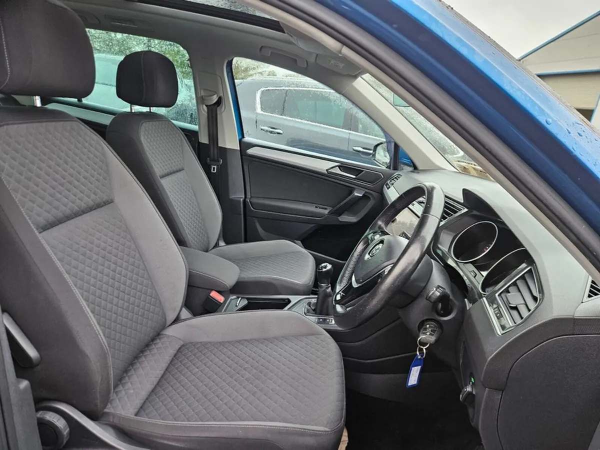 Volkswagen Tiguan Comfortline 2.0Tdi - Image 4