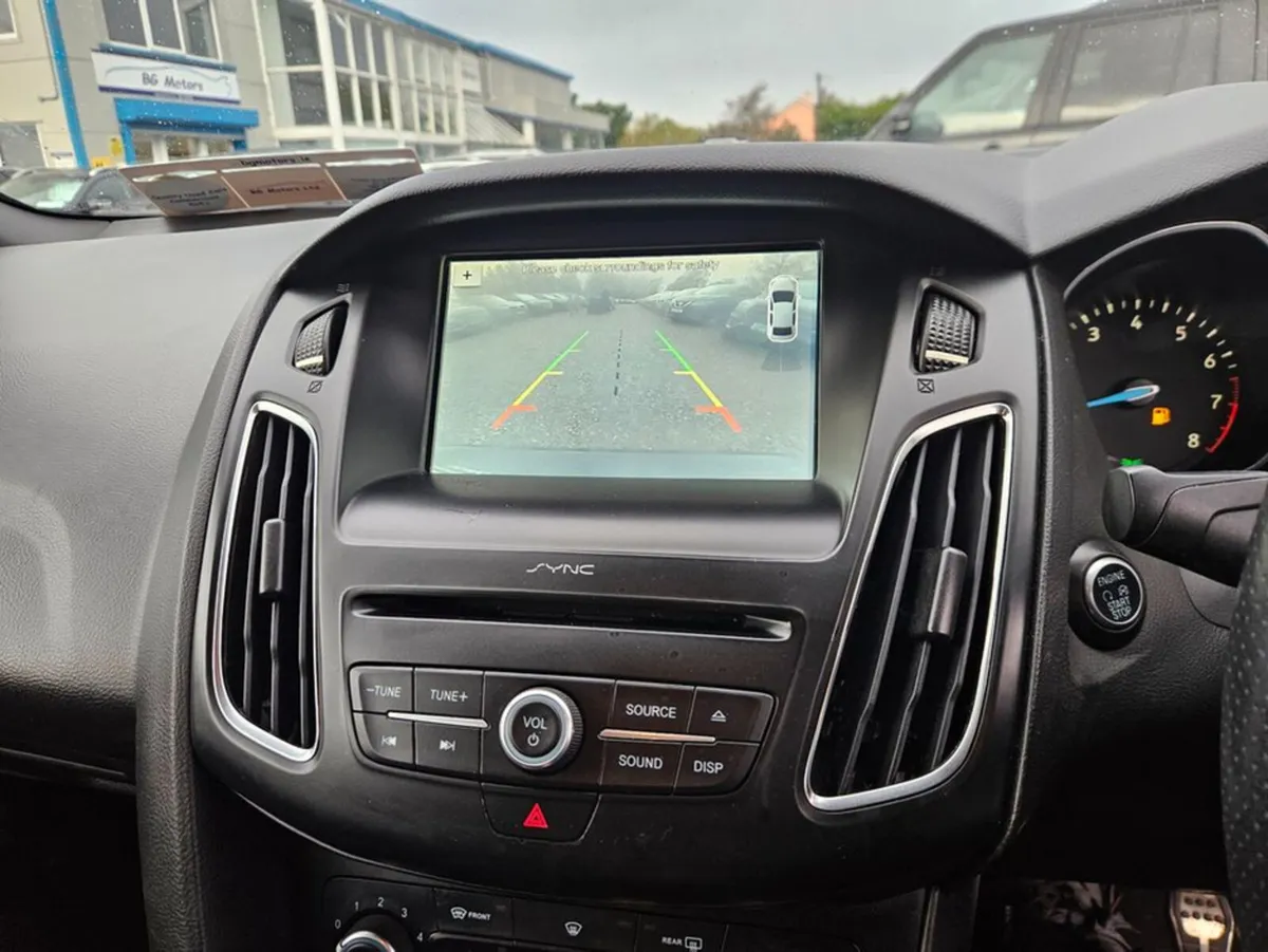 Ford Focus St-lin 1.0 Ecoboost 125PS 6SPD - Image 2