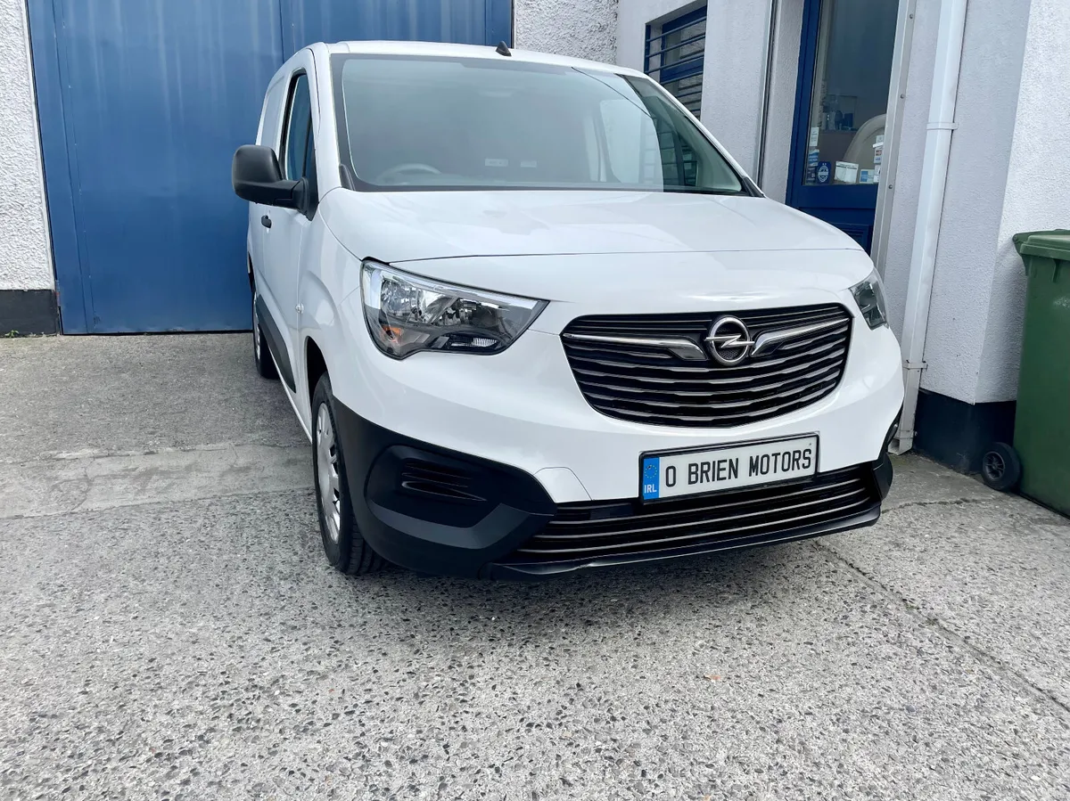 Opel Combo L1 1.5 CDTO Diesel 100BHP SWB,2022 - Image 1