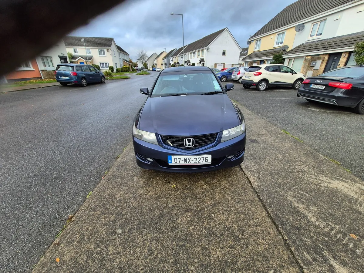 Honda Accord 2007 - Image 2