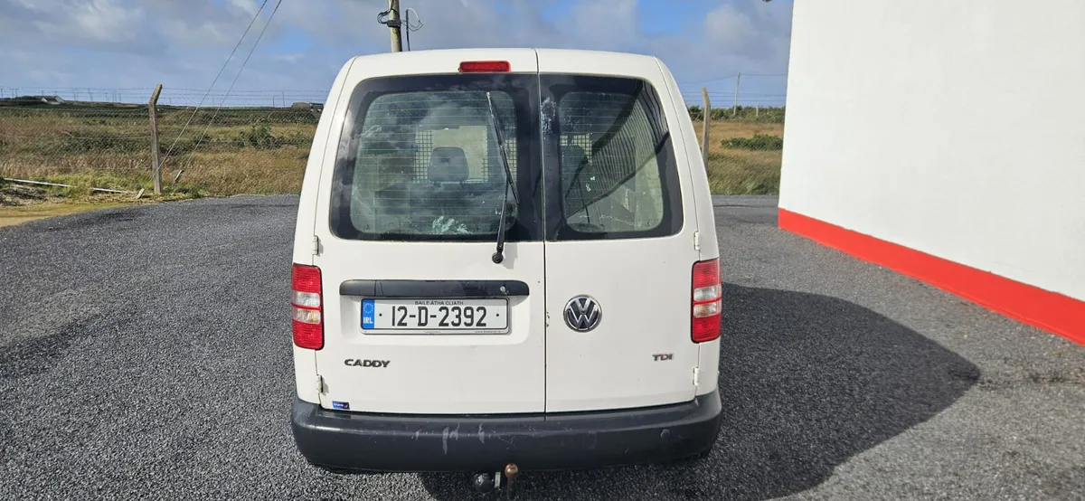 Volkswagen Caddy 2012 - Image 3