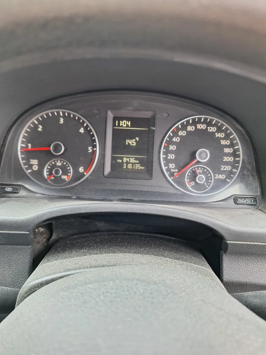 Volkswagen Caddy 2011 - Image 3