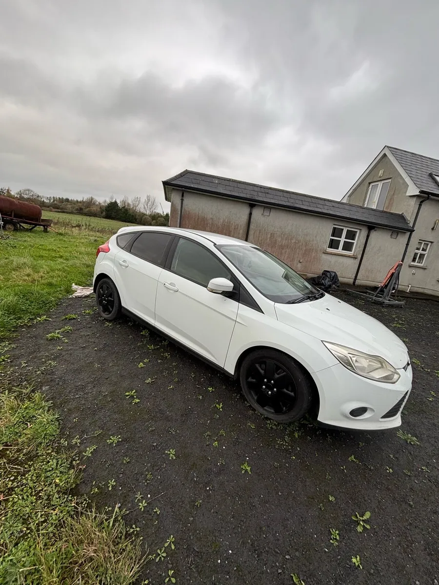 Ford focus 2012 - Image 4