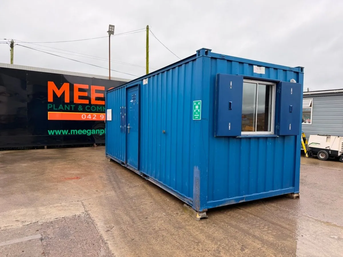 21 X 8 ...SITE OFFICE CONTAINER .....1071V - Image 1