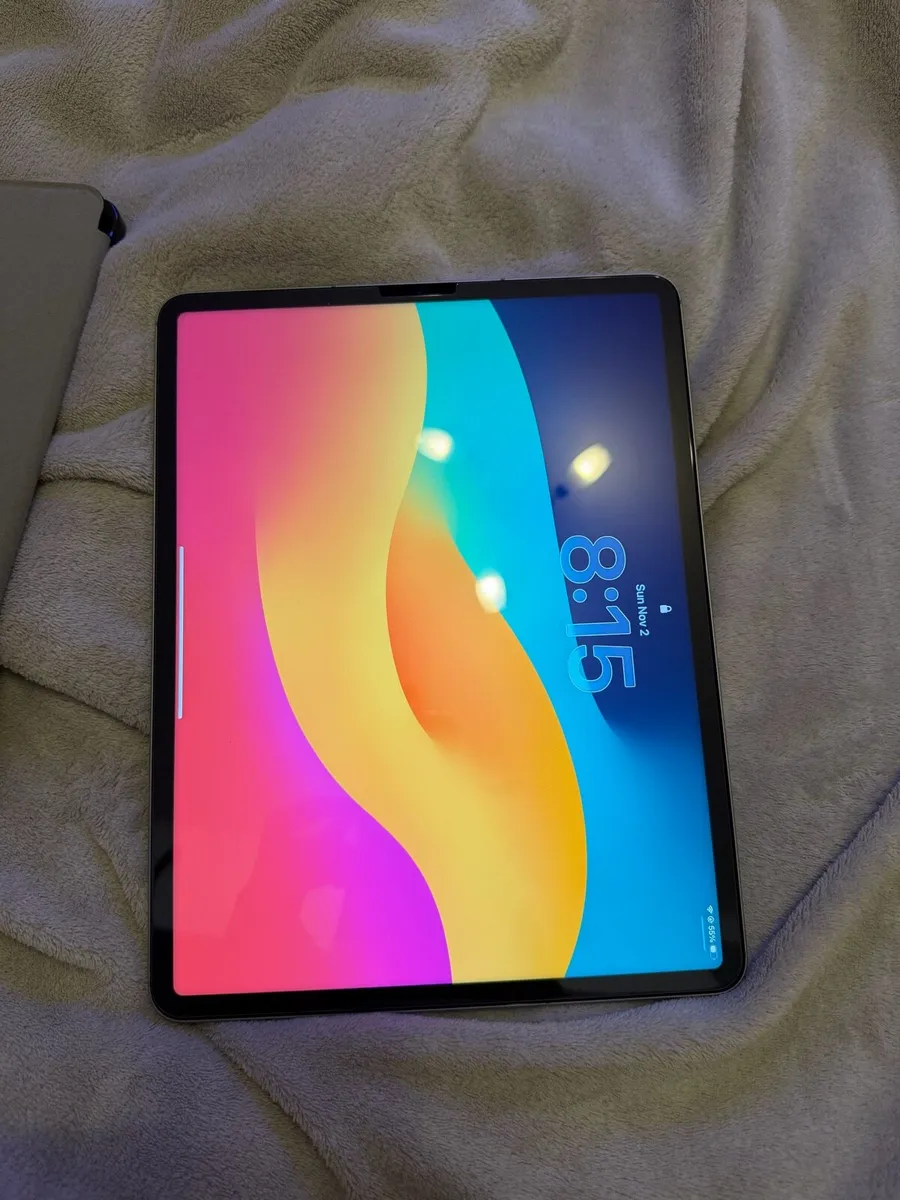 iPad Pro 6th gen 12.9 inch WiFi+cellular 512GB - Image 2