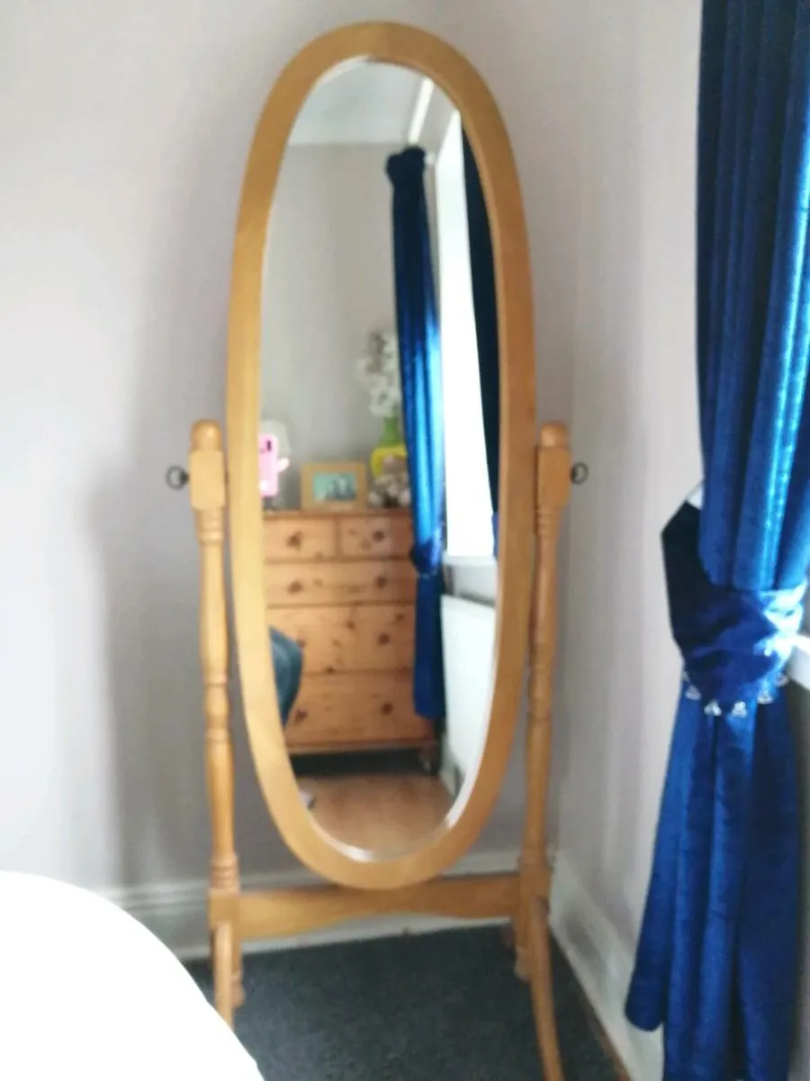 Freestanding mirror - Image 2