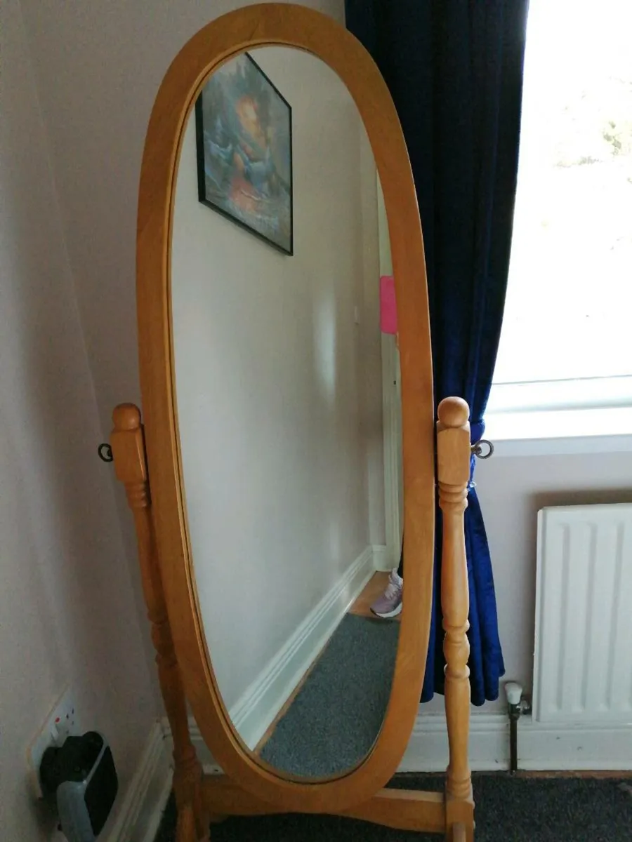 Freestanding mirror - Image 3