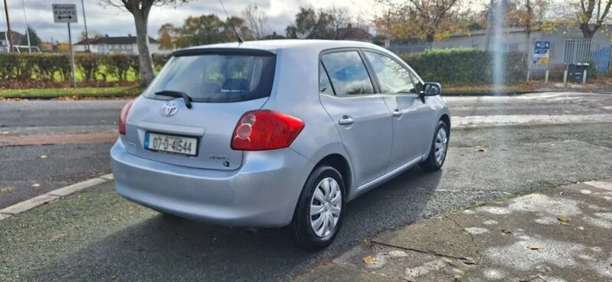 2007 Toyota Auris - Image 3