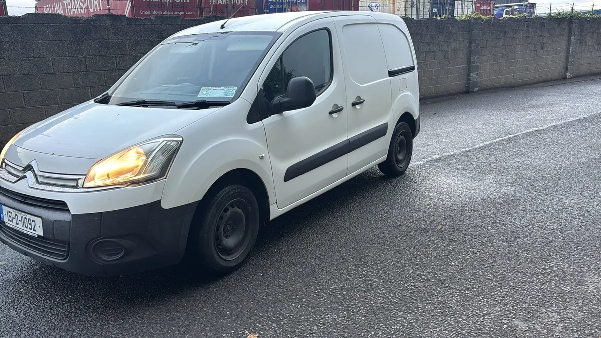 2015 Berlingo full years cvrt six months tax - Image 3