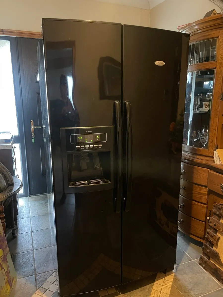 Fridge freezer - Image 1