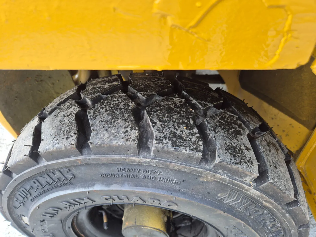 CATERPILLAR DIESEL FORKLIFT - Image 3