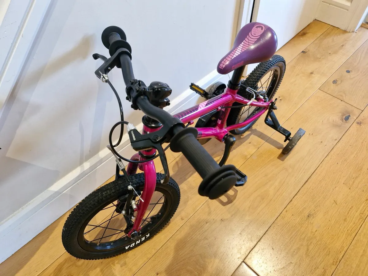Kids bike - Image 3