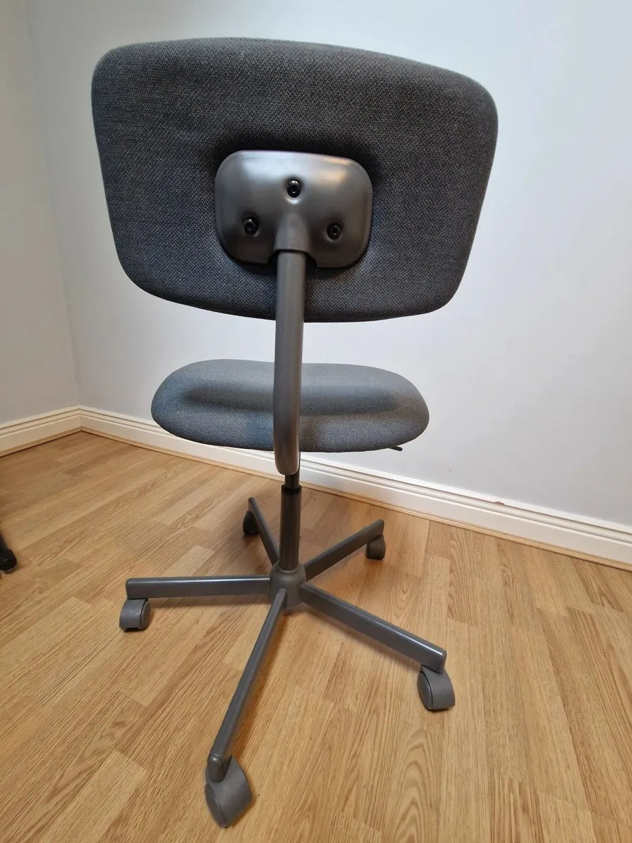 Desk chair - Image 3