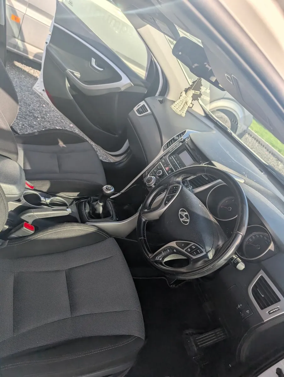 Hyundai i30 2015 - Image 3