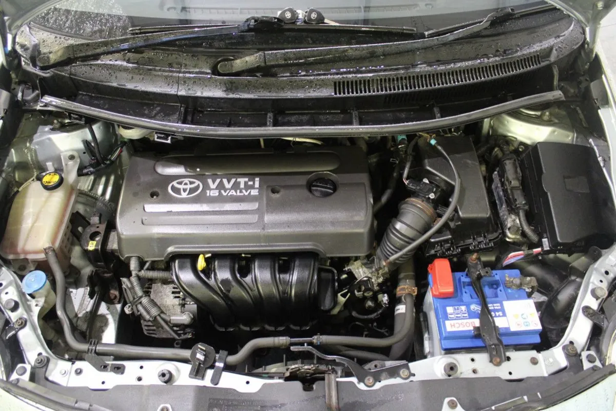 Toyota Auris 1.4 Vvt-i Terra - Image 4