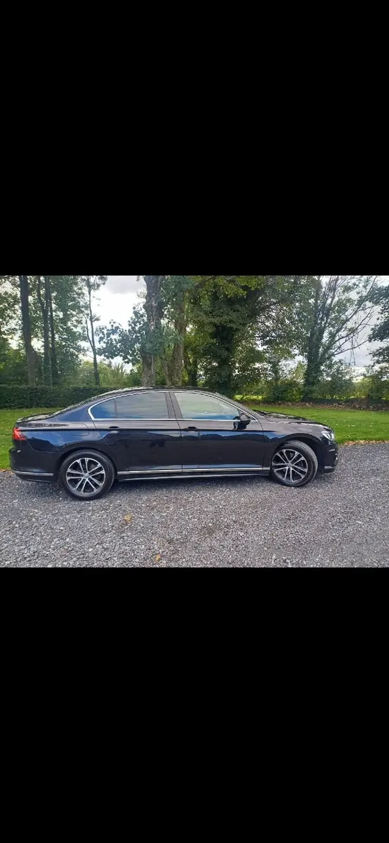 Volkswagen Passat 2018 - Image 3