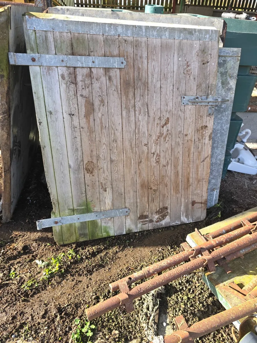 Stable doors - Image 2