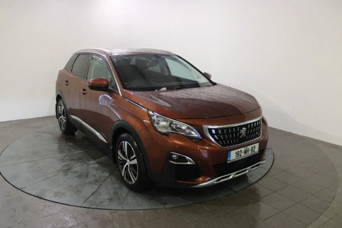 Peugeot 3008 1.5 Bluehdi 130bhp Allure Auto - Image 1