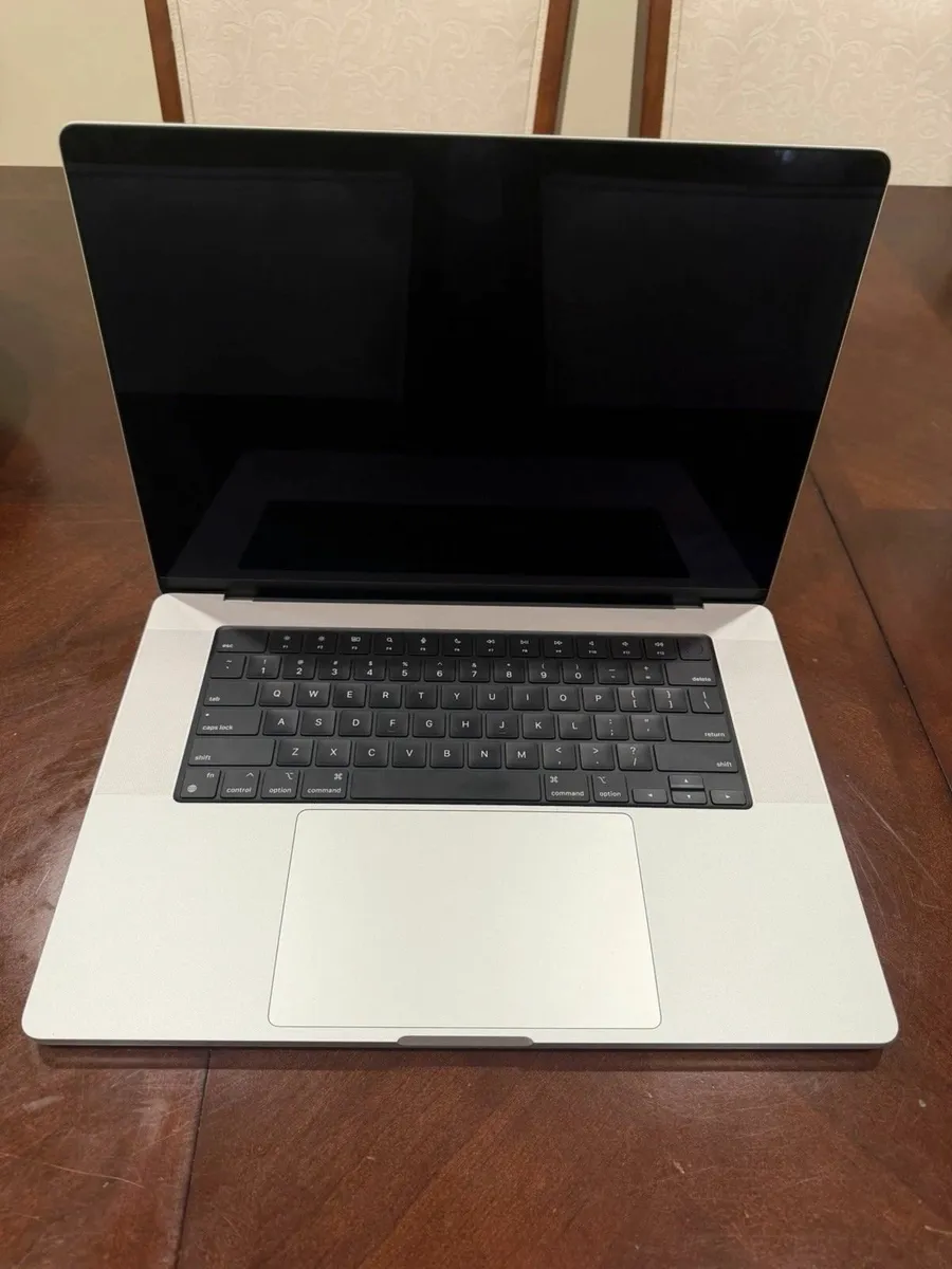 MacBook Pro 16-inch 2023 M2 Pro  512GB 16GB - Image 1