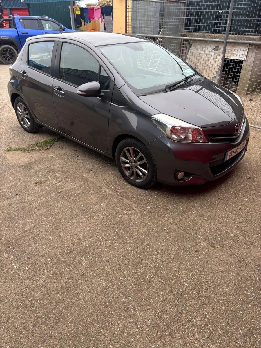 141 Toyota Yaris - Image 3