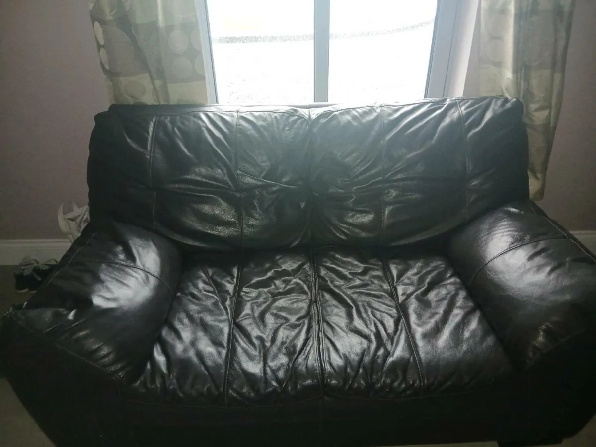 Couch - Image 3