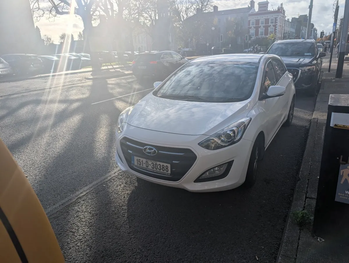 Hyundai i30 2015 - Image 2